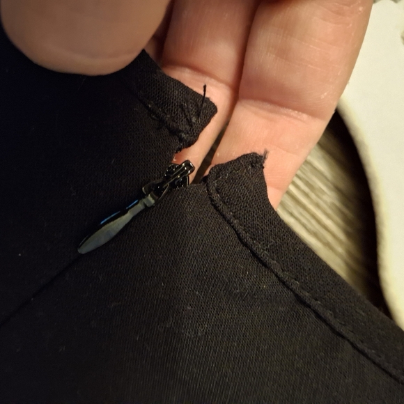 Victoria Beckham for Target Black and White Tulip Shift Dress.  - Picture 6 of 12